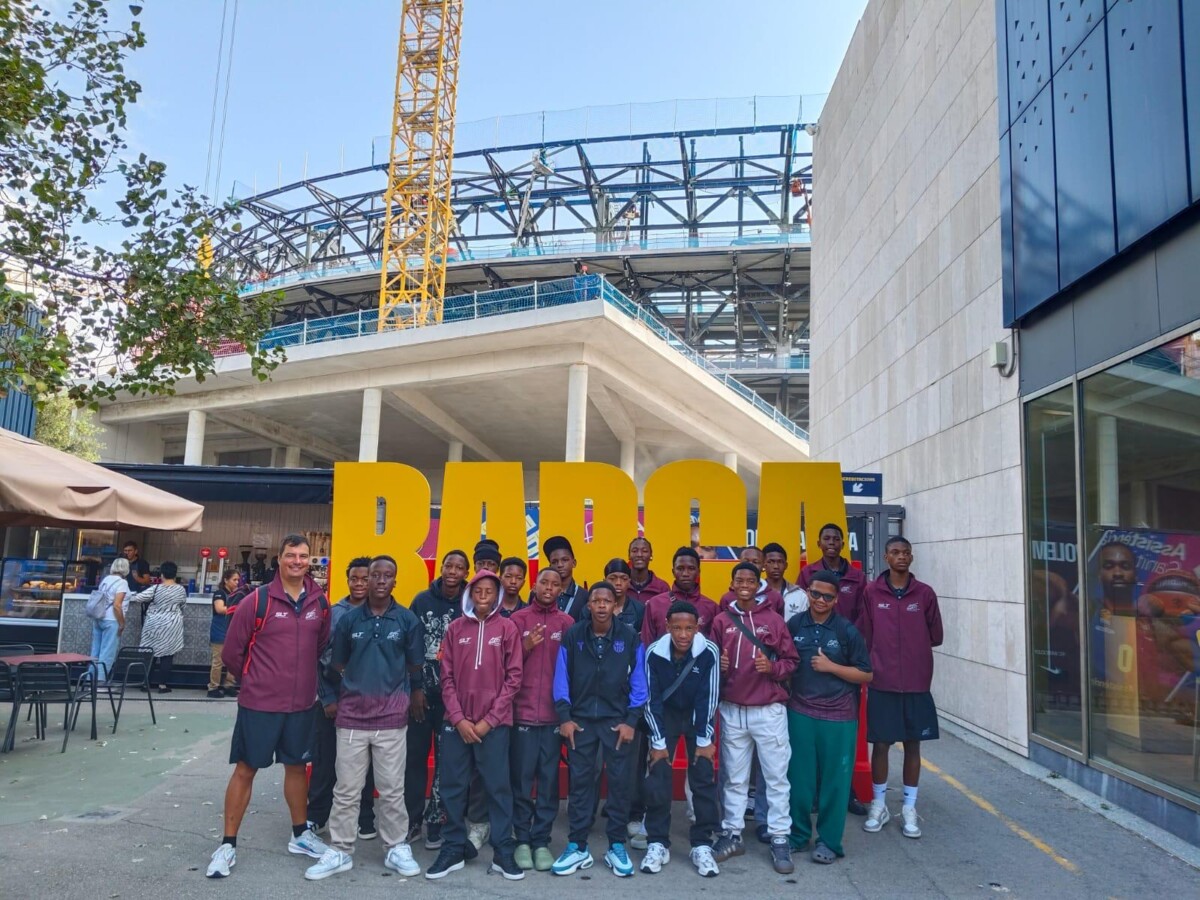 Blue runnings/Xanadu FC at the FC Barcelona stadium